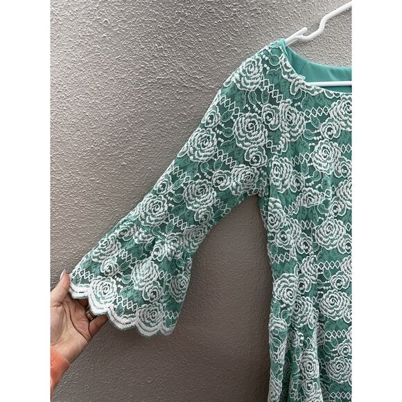 Rabbit Rabbit Rabbit Designs Womens Dress Size 4 Teal White Lace 3/4 Bell Sleeve - Picture 2 of 11